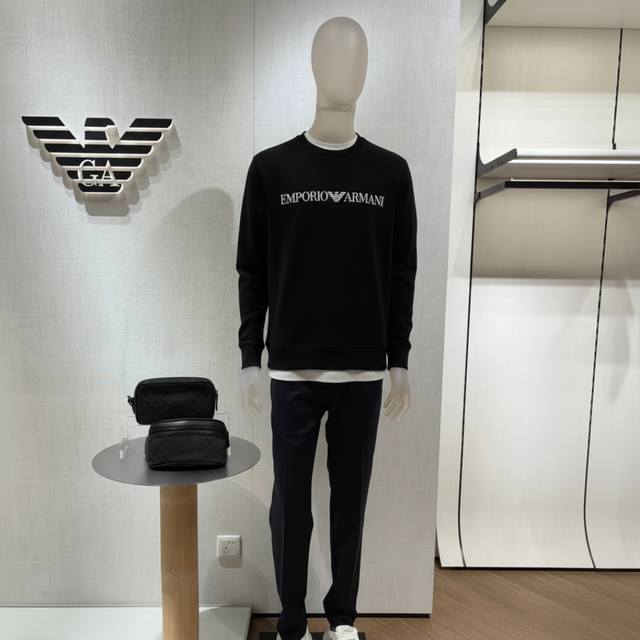 品质级 2025 阿玛尼Armani高奢外贸订单货重磅来袭！男女同款 可搭配情侣款！ 受出口商品加征惩关税影响，外贸服装工厂P大量现货库存积压，没办法只能把订单