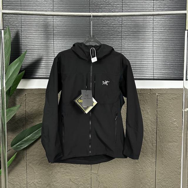 10送清洗剂 款号：Dj1210 始祖鸟软壳全压胶Gamma Mx Hoody纯色保暖软壳连帽外套 Gamma Mx防风冲锋衣 秋冬城市通勤和户外攀岩运动，防风