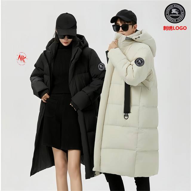 刺绣Logo 90白鸭绒 国际顶级奢侈品牌巴宝莉白鸭绒羽绒服！短款上衣外套渐变色拼接撞色男女款连帽羽绒服。羽绒服男女同款情侣款短款连帽雪山渐变色，轻薄情侣款马甲