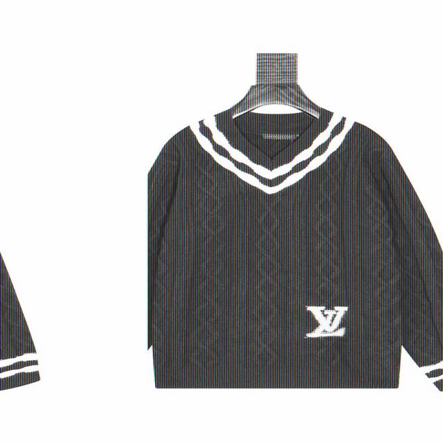 路易威登 Louis Vuitton V领学院风提花针织毛衣 品牌标识设计：左胸位置以黑色呈现品牌标志性的“Lv”标识，领口和袖口采用黑色条纹撞色设计，简洁且极
