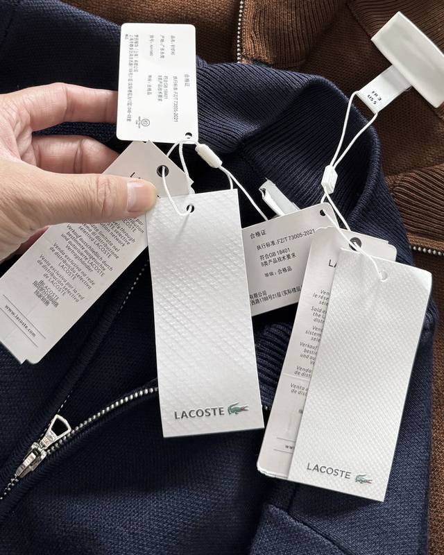 细节图 1:1高品质 Lacoste法国鳄鱼男装经典款四分之一拉链针织毛衣 官网新款 加厚品质款！尺码S-2Xl 颜色巨正 巨百搭 ！专柜面料版型打版！1:1定
