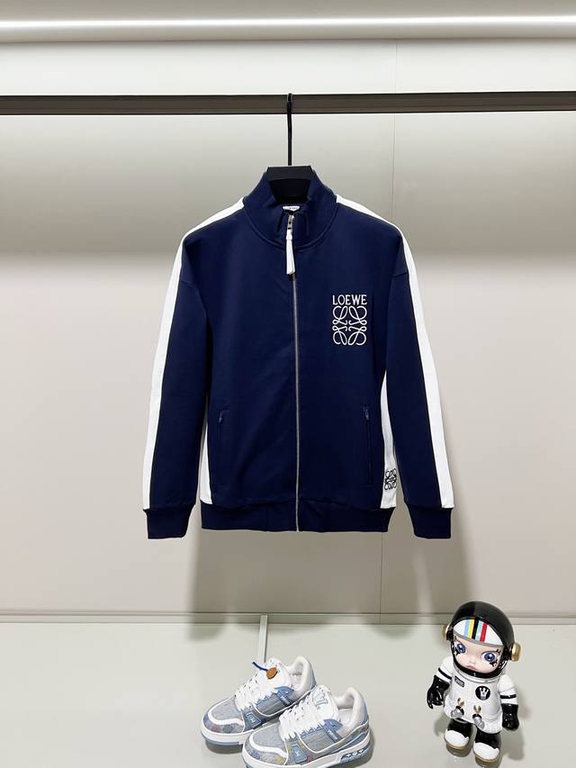 Loewe 罗意威 定制面料套装拉链立领外套 撞色拼接设计刺绣小标字母Logo标识 官方同步 高版本 高品质 时尚个性 百搭潮流 纯原品质 原版面料 吊牌 领标