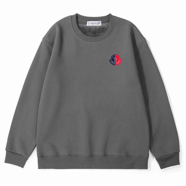 供 Moncler蒙口撞色绣标水貂绒圆领卫衣 水洗 主标 辅料齐全 甄选高克重水貂绒面料 防风保暖 同缸定染特种加粗32支双股1×1纯棉罗纹领口 柔软舒适 洗涤