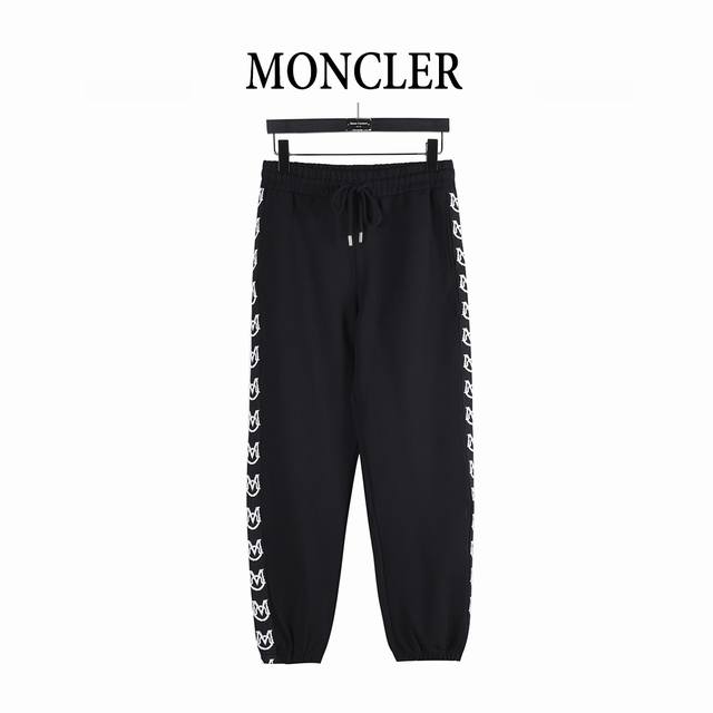 Moncler 蒙口 25Fw 拼色刺绣微标Logo织带套装长裤 新款拼接组合工侧边织带M家独有的字母Logo刺绣，运动松紧束脚卫裤、 高的品质面料，超柔软特别