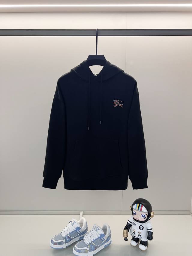 Burberry 巴宝莉 420克纯棉连帽卫衣 简约前后微标战马刺绣Logo工艺标识 官方同步 高版本 高品质 时尚个性 百搭潮流 纯原品质 原版面料 吊牌 领