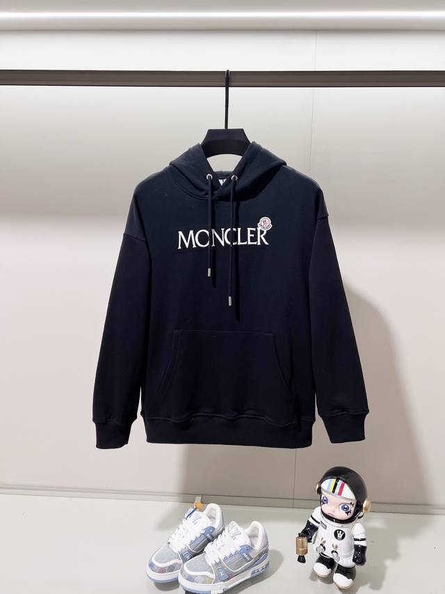 Moncler 蒙口 420克纯棉连帽卫衣 排列刺绣胸标字母Logo品牌章仔标识 官方同步 高版本 高品质 时尚个性 百搭潮流 纯原品质 原版面料 吊牌 领标