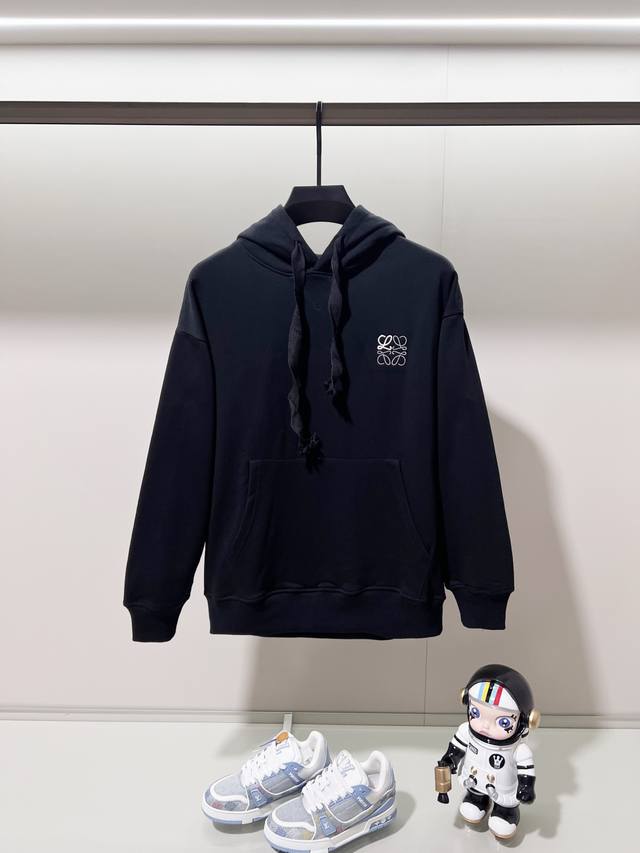 Loewe 罗意威 420克纯棉连帽卫衣 精简拼色刺绣小标Logo经典标识 官方同步 高版本 高品质 时尚个性 百搭潮流 纯原品质 原版面料 吊牌 领标 水洗麦