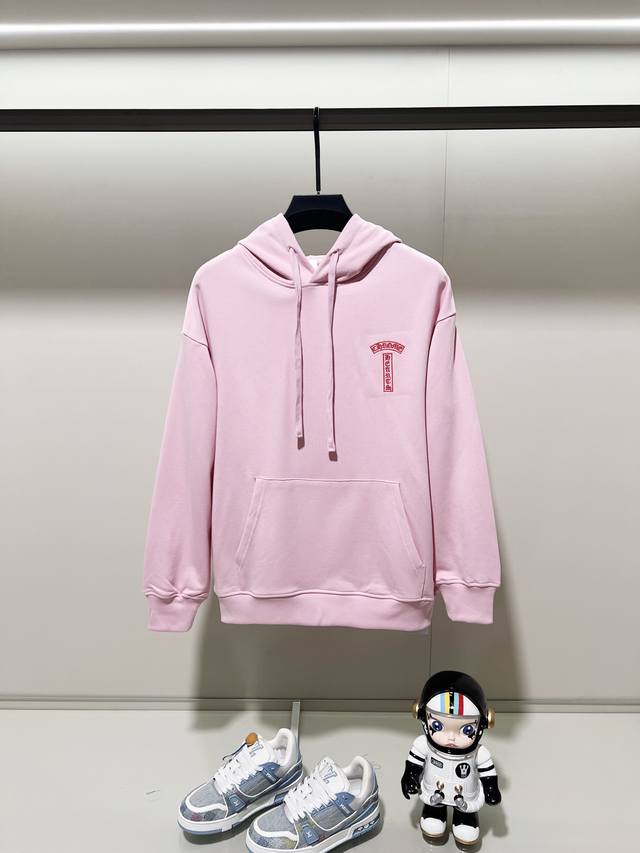 Chrome Hearts 克罗心 420克纯棉连帽卫衣 前后幅经典梵文字母Logo刺绣标识 官方同步 1:1原版开模 时尚个性 百搭潮流 纯原品质 原版洗水面