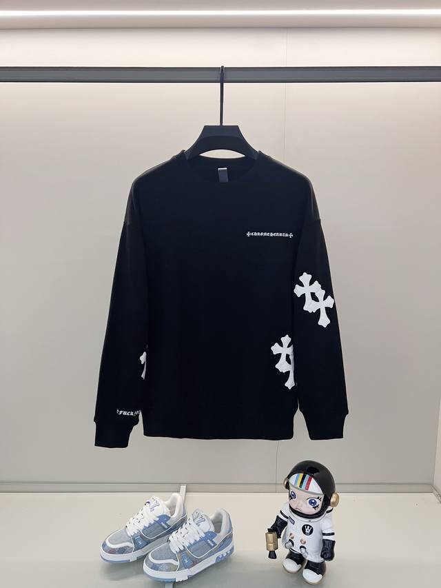 Chrome Hearts 克罗心 420克纯棉圆领卫衣 梵文刺绣字母Logo标识皮标十字架工艺 官方同步 1:1原版开模 时尚个性 百搭潮流 纯原品质 原版洗