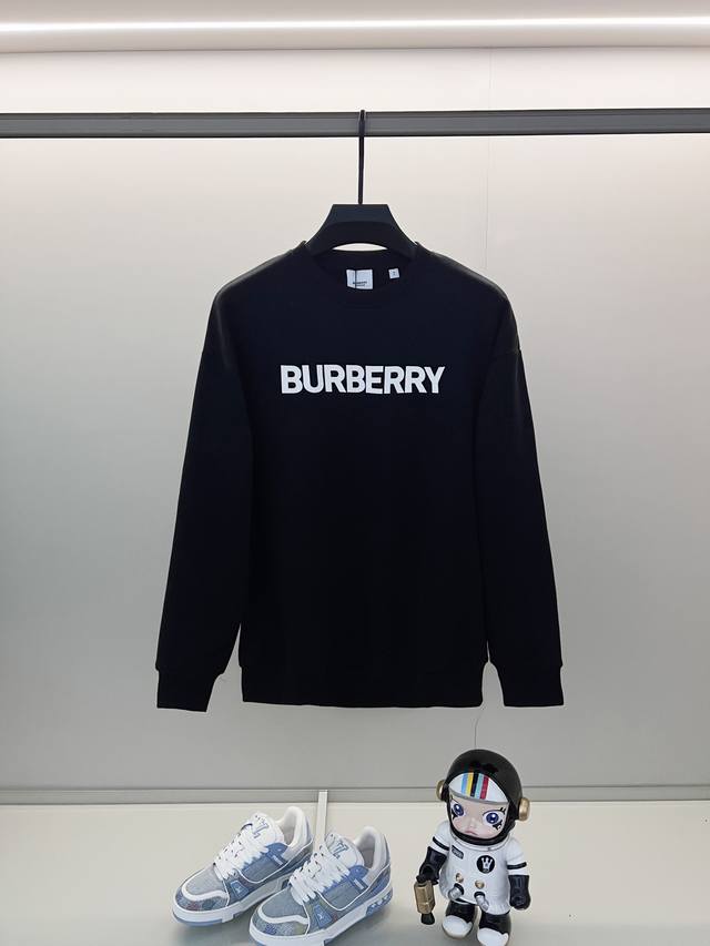 Burberry 巴宝莉 420克纯棉圆领卫衣 经典品牌字母Logo排列硅胶简约工艺标识 官方同步 高版本 高品质 时尚个性 百搭潮流 纯原品质 原版面料 吊牌
