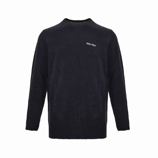 Miu Miu 缪缪 24Fw 刺绣小标泰迪圆领毛衣 原16,200购入，定织定染60%绵羊毛夜蓝色黑羊毛圈圈纱，夜蓝色里透黑的圈纱线延展性高弹力性好，区别市面