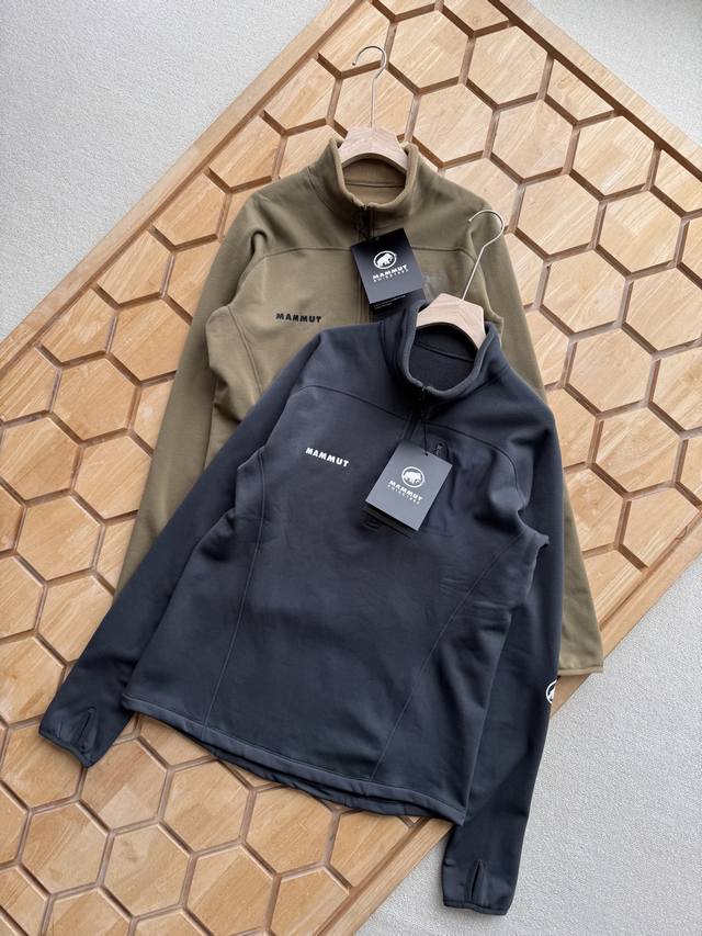 告别都市的千篇一律，穿上猛犸象，即刻出发！ 这款半拉链卫衣，是为热爱探索的你量身打造的全能装备。它不仅拥有卫衣的柔软舒适，更注入了专业的户外基因。 核心科技：四