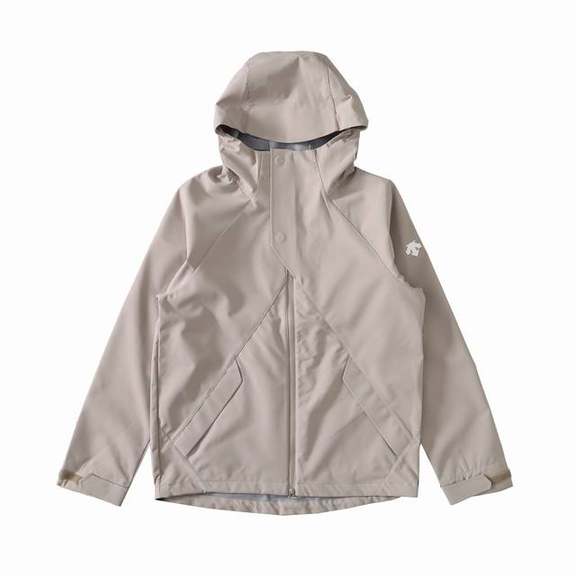 迪桑特 Descente男女同款秋款外套新品防风水透气轻量软壳冲锋衣明星同款 科技面料防风B1259防水，轻量化设计，宽松立体剪裁，腰间拼接大气显瘦还高级，冲锋