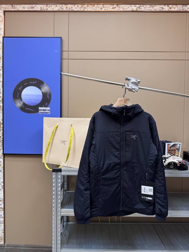 Arc'teryx始祖鸟 Proton Hoody 男女款 滑雪保暖棉服 为攀登者而生一但不限于岩壁和冰川-Proton连帽衣是高强度高山任务的保暖层。Fort