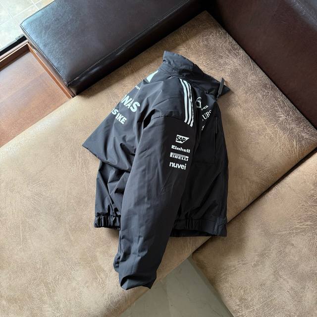 Adidas X Mercedes-Amg梅赛德斯 联名款 Mercedes Amg Ss25 Petronas F1 一级方程式车队 宽松拉链夹克外套 赛道科