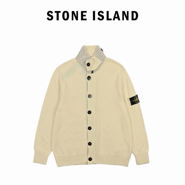 Stone Island 石头岛 开衫毛衣 原版3621购入开发，面料采用100%绵羊毛毛纱织造 整体舒适感对比原版更加亲肤 Yb上身特别扎 我们在原版毛纱品质