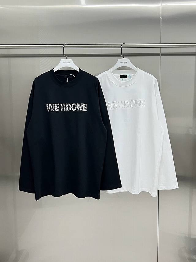We11Done 珍珠烫钻 赵露思同款宽松圆领长袖T恤男女情侣款 面料：原版定制30支赛络紧蜜纺双股单纱 工艺：高级定制原版进口纯白精品珍珠高温压烫，高成本打造