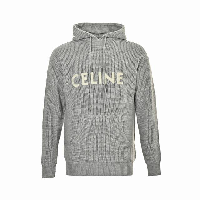 Celine 赛琳 21Fw 贴布字母Logo连帽毛衣 原12,500购入，面料采用最接近原版的75羊毛25安哥拉兔毛，采用定制膨体混纺羊毛绒，上身舒适柔软，克