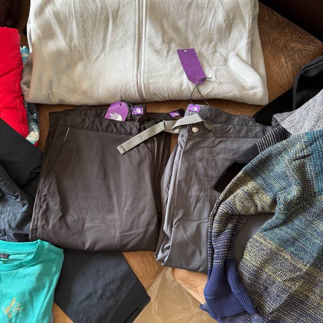 福气满满， 福袋不退换。 要爆了双十一福利太猛了速来围观 宝子们！直接放大招辣~ 福袋全都卷到我心里了， 钱包根本捂不住！！ 秋冬季系列超值三件装福袋，不挑款式