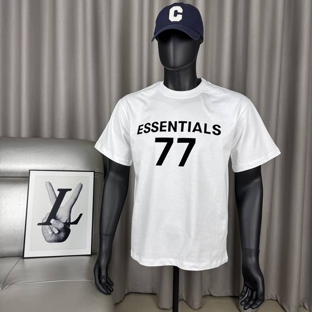 牛奶白 独家臻品 复线经典胸前立体植绒字母Logo短袖高街风圆领T恤 -全套1:1定制辅料定制三标Yuan版吊牌Logo包装袋 -面料采用240G重磅双纱纯棉，