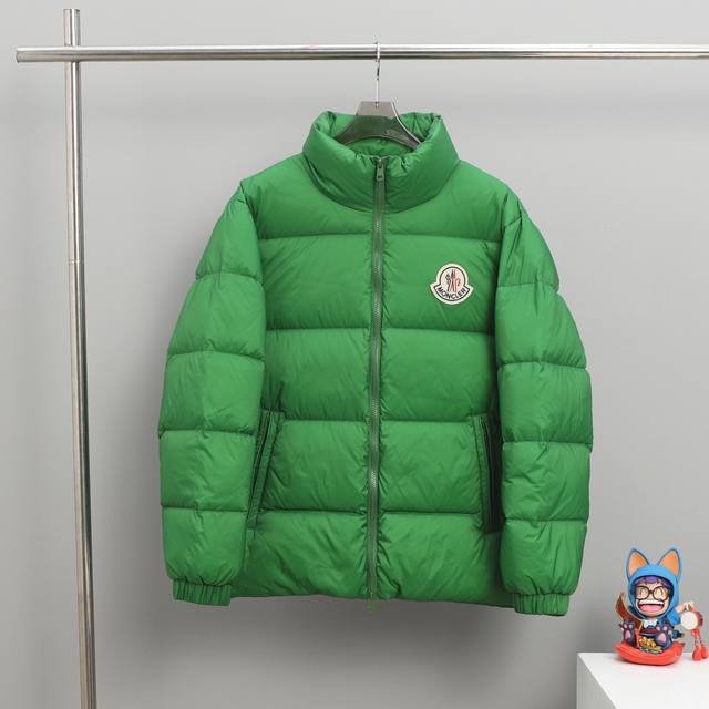 出厂价P 特级王炸Moncler Citala短款男士羽绒服夹克外套.放眼望去,市面版本一个能打的都没有.130W+一吨的特级欧规鹅颈绒填充.850+的蓬松度,