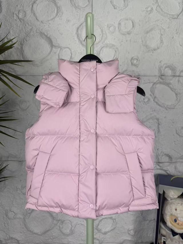 顶级版本 露露乐蒙 Wunder Puff泡芙 一款火遍全网Lulu家Ｚ品好物来喽！告知柜上新迅速售空，官网订都订不到呀！迫不及待给大家推荐泡芙，女同胞必撸它！