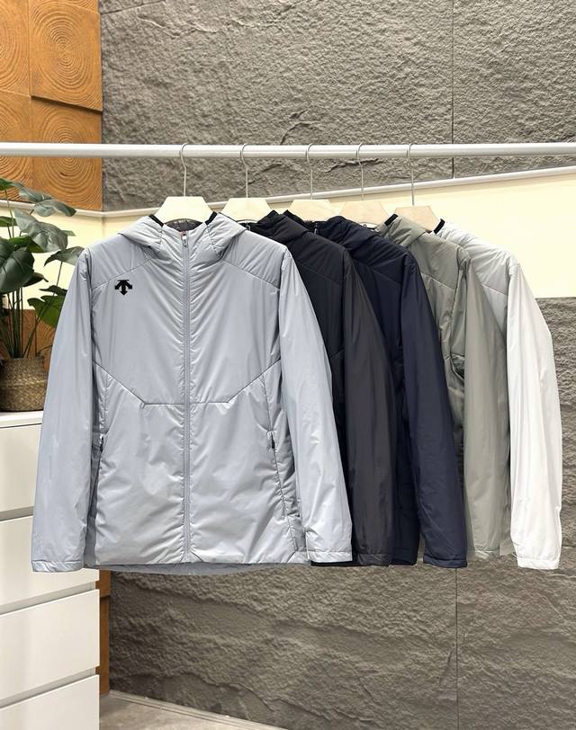 供 迪桑特轻量化棉服 男士速干棉服 易压缩 防泼水 防风 抗皱简单商务通勤 抗湿冷 隔潮 拒水 速干压缩棉服 轻量保暖 轻松应对多变天气 户外通勤 中间层保温棉