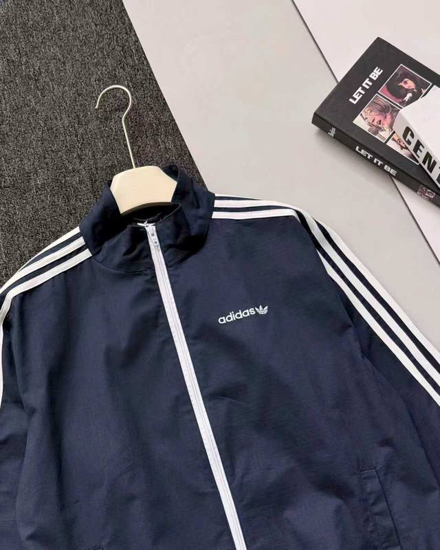 实拍细节图 控 Adidas阿迪达斯三叶草25S新款情侣款运动条纹长袖复古立领夹克外套 通用 传奇墨水蓝 Adidas Originals Skateboard