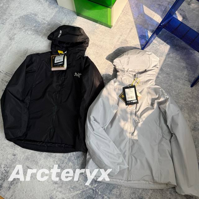 款号：Tt130 高版本 始祖鸟 Arc‘Teryx Solaon 2025秋冬男女情侣款连帽新款索拉诺连帽羽绒服 外B1295套 原版订制五金配件全进口原版定