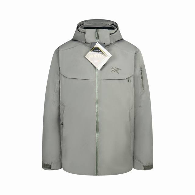 顶级版本 款号：Tt127 Ai Jaet冬季新款男连帽防水大买菜滑雪服 顶级版本，区别老款，连帽设计使其更加适合滑雪防水穿着。可拆卸区别低版 大买菜雪裙配胶条