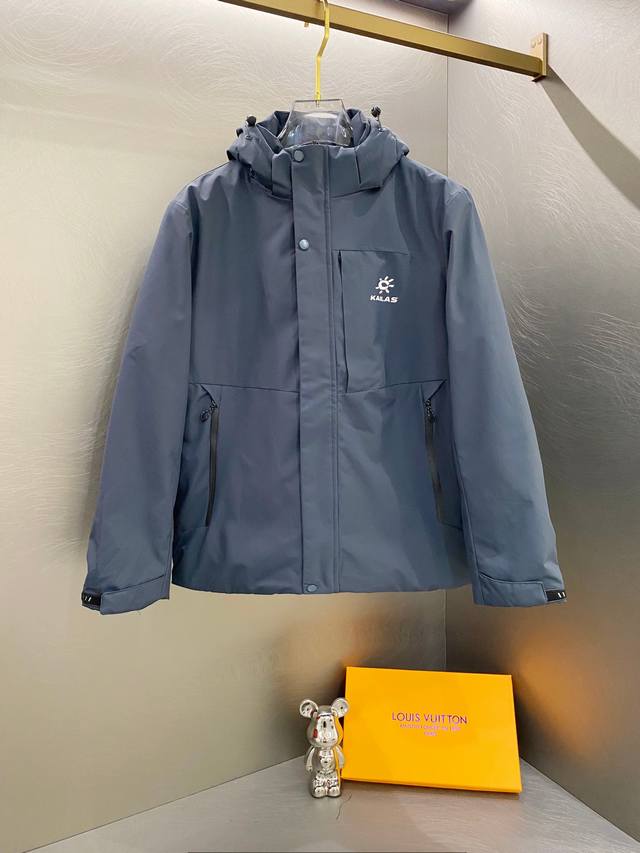 8089# 羽绒棉 Kailas凯乐石 羽绒棉冲锋衣外套， 情侣款，男生女生轻松驾驭！纯色合身连帽 防水防风防紫外线透气耐磨冲锋衣 版型上，注重人体型特点，舒适