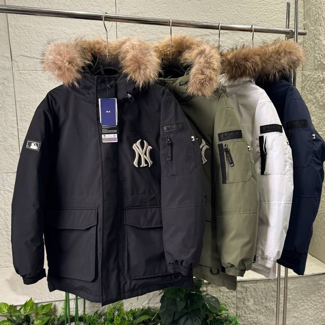 芯片版本 Mlb 洋基队男女大毛领工装羽绒服情侣款加厚保暖派克服大码男装每年的经典！ 1国标80%白鸭绒，市面独家使用顶级羽绒，绝不吹虚鹅绒等一系列的错误理解