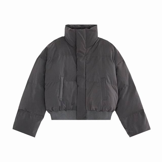 款号：300 秋冬Clean Fit加厚立领拉链羽绒棉服 百搭系列上身无敌 秋冬必备单品 尺码M-Xxl 颜色 黑色 灰白色