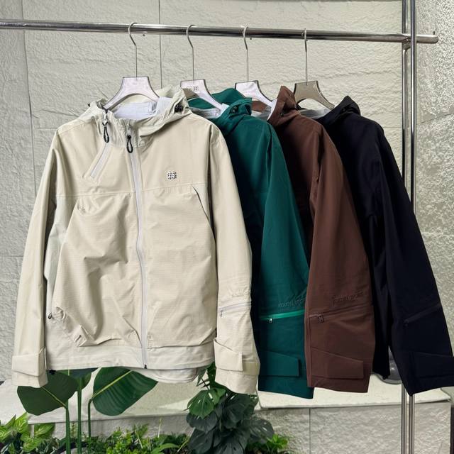 Kolon 可隆Sport Camping 系列 抗撕中性廓形多口袋2.5L露营Obli-K男女同款户外独家源 最新三代！金属 Logo 细节拉满区别老款 设计