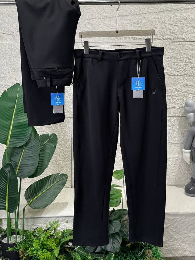 Fila 斐乐男女针织长裤情侣款基础健身户外跑步运动直筒裤休闲西裤 颜色：黑色 尺码：M L Xl 2Xl 3Xl M L Xl Xxl 3Xl 身高 ： 17