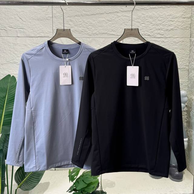 Kolon Sport 可隆男女款长袖T恤情侣款休闲打底衫户外运动圆领内搭。 颜色：灰色 黑色 尺码：M L Xl 2Xl 3Xl 胸围 衣长 肩宽 建议体重