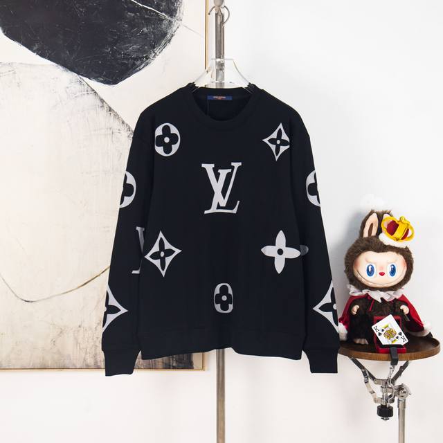 Zp版本［独家供应］ Louis Vuitton 路易威登 2025Fw秋冬新款 420克套头圆领长袖卫衣 1V 驴家 立体老花胶印字母Logo 压花工艺 男女