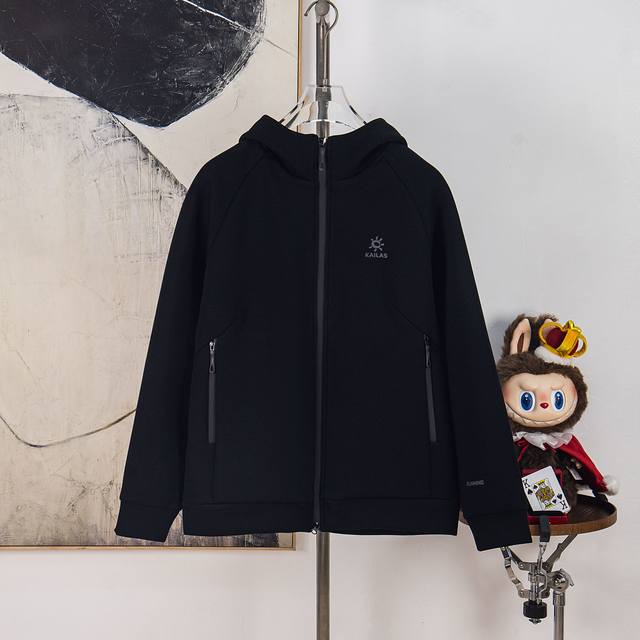 Zp版本［独家供应］ 凯乐石2025新款压胶Logo情侣款外套 百分百订制太空棉面料 防风抗寒透气性极好 舒适百搭的一款外套 时尚百搭 网红同款 匠心款 简约中