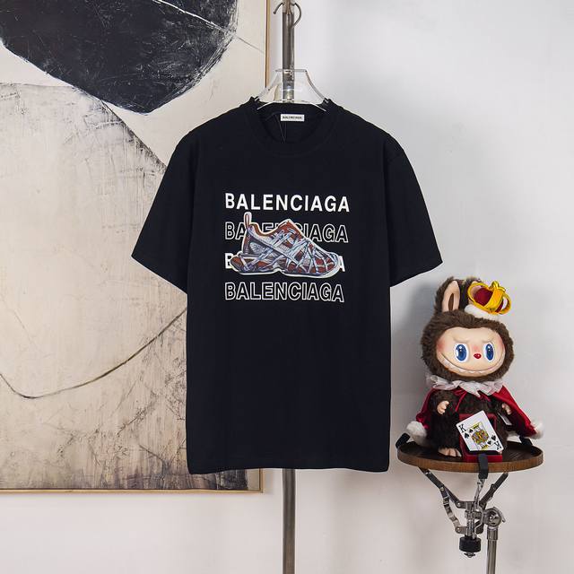 Zp版本［独家供应］ Balenciaga 巴黎世家 300克圆领短袖T恤 品牌经典 双层 胶印 字母Logo压花工艺 官方同步 高版本 高品质 时尚个性 百搭