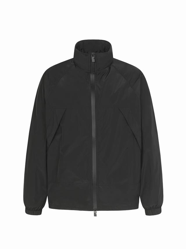 Burberry 巴宝莉 25Fw 后背战马刺绣纯色隐藏帽 马术骑士徽章 经典可隐藏黑色连帽 背后刺绣 锦纶棉质混纺制作，男女同款 Size:S M L Xl