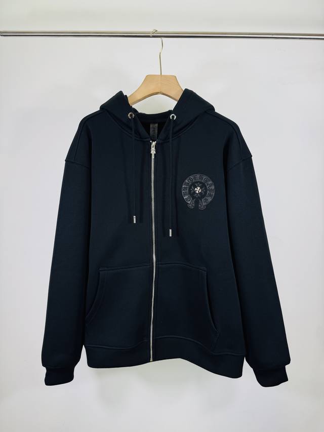 顶级版本,实拍无P,区别市场通货 克罗心2025洗水烧花贴布绣秋冬新款原单专柜美式贴皮3D立体情侣休闲开衫加绒外套 最高版本!定制面料550克牛肚毛圈面料!美式 顶级版本,实拍无P,区别市场通货 克罗心2025洗水烧花贴布绣秋冬新款原单专柜美式贴皮3D立体情侣休闲开衫加绒外套 最高版本!定制面料550克牛肚毛圈面料!美式