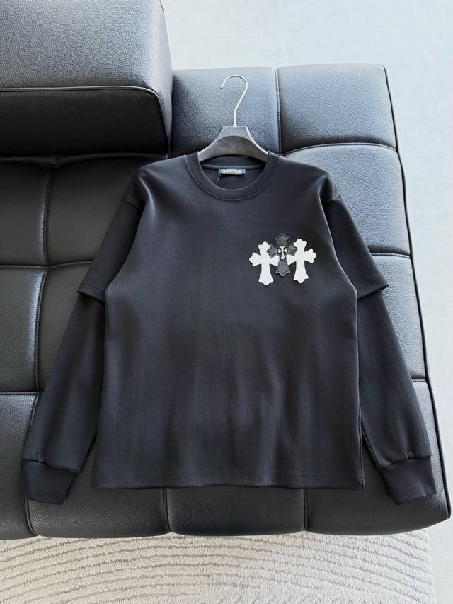 衣服 Chrome Hearte 克罗心 Ch Ss新款 十字架马蹄克罗心梵文 立体贴布秀工艺。双面棉双纱汗布面料，同缸定染特种加粗32支双股1X1螺纹。.轻奢