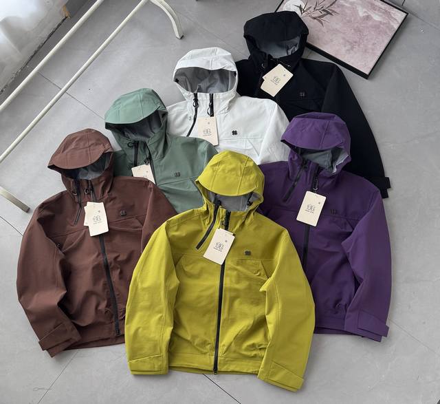 供 ，控 # 尺码比较偏大 胡歌 刘诗诗明星同款 最高版本 区别市场通货 Kolon Sport可隆 25年新品冲锋衣明星同款 城市户外双修冲锋衣夹克外套 1：