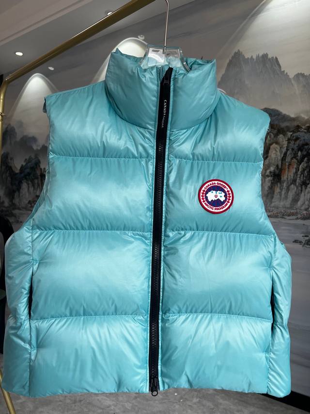 大鹅2257Wb泡芙亮面马甲 黑红标可调换 Canada Goose加拿大鹅 黑标 Cypress Puffer系列 合身纯色亮面高领无袖防风2257Mb羽绒