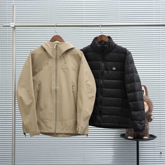 可隆三合一 当寒风吹响号角 是时候备一件扛寒羽绒了 三合一的设计 一衣搞定三季穿搭 当之无愧的性价比之王 冬日抗寒的杠把子 颜色：黑色、卡其色、土黄色、青黄色