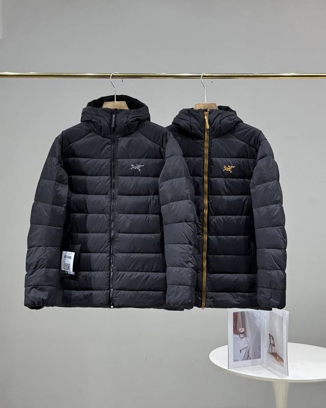 供 控 Arcteryx 始祖鸟男女Thorium Hoody 纯色连帽拉链户外保暖排骨羽绒服情侣款户外滑雪外套 90绒填充 750蓬松度 田岛绣刺 灰绒鹅 短