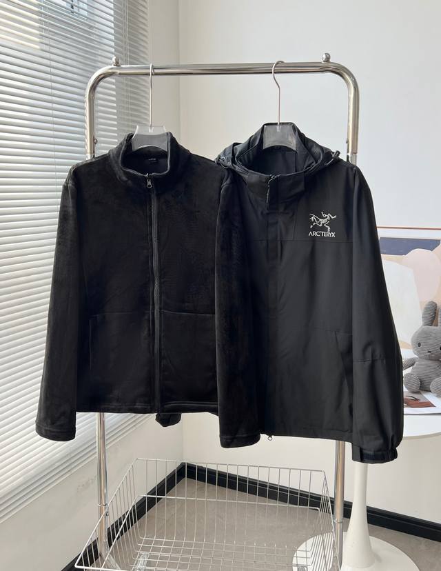 8955# 三合一 银狐绒 顶级版本含内胆 Arc‘Teryx 始祖鸟Ss23新款三合一内胆可拆卸户外防风防水机能风情侣冲锋衣夹克式棉服外套 三合一冲锋衣，可脱