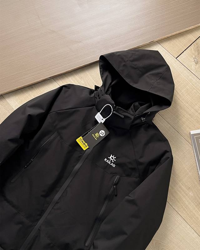 供 控 Kailas凯乐石冬季新款冲锋衣羽绒棉+石墨烯拼色棉衣 这款衣服 210G羽绒棉+石墨烯立领连帽两穿款，功能性防风雨壳 保暖内里 ，面料防水透湿，内里是