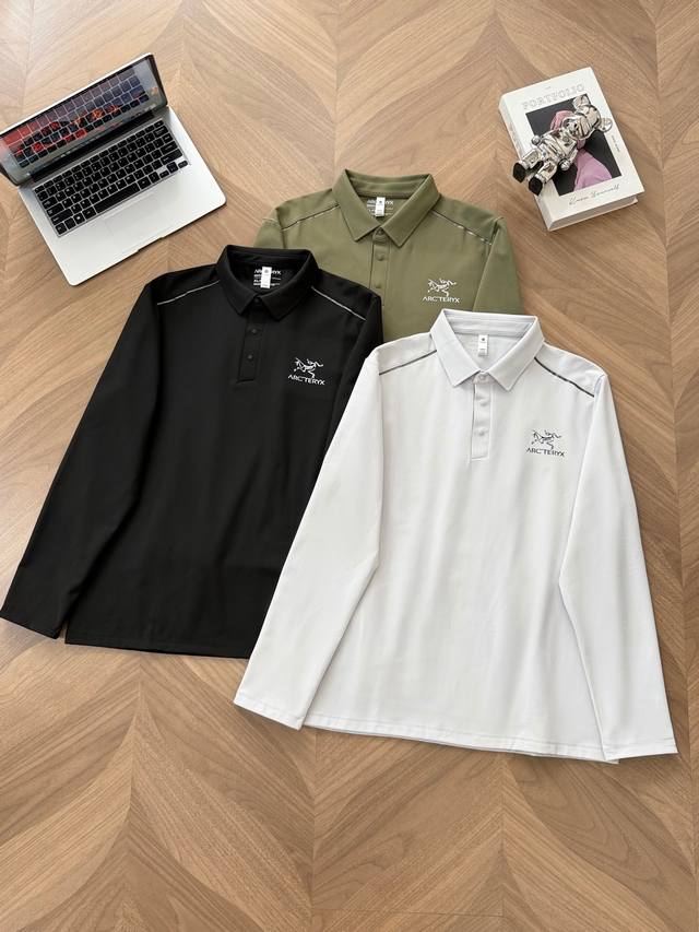 7759# 薄绒内里 Arc'teryx 始祖鸟户外运动立领翻领防风功能性卫衣！男女同款！ 机能阳离子面料的鸟家热度上衣，给你带来温暖的一款立领翻领卫衣，给你最