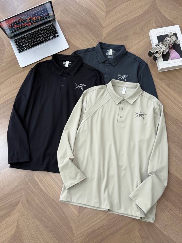 7752# Arc'teryx 始祖鸟户外运动立领翻领防风功能性卫衣！男女同款！ 机能阳离子面料的鸟家热度上衣，给你带来温暖的一款立领翻领卫衣，给你最专业的户外